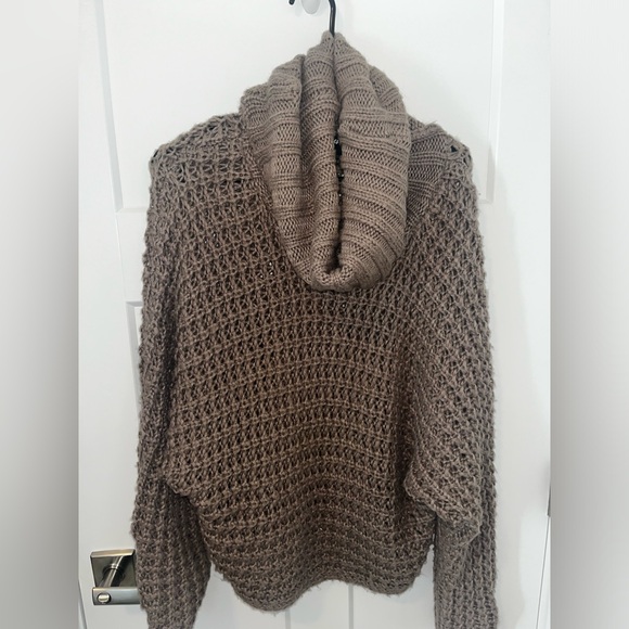 Express Chunky Knit Turtleneck Sweater - Picture 2 of 5